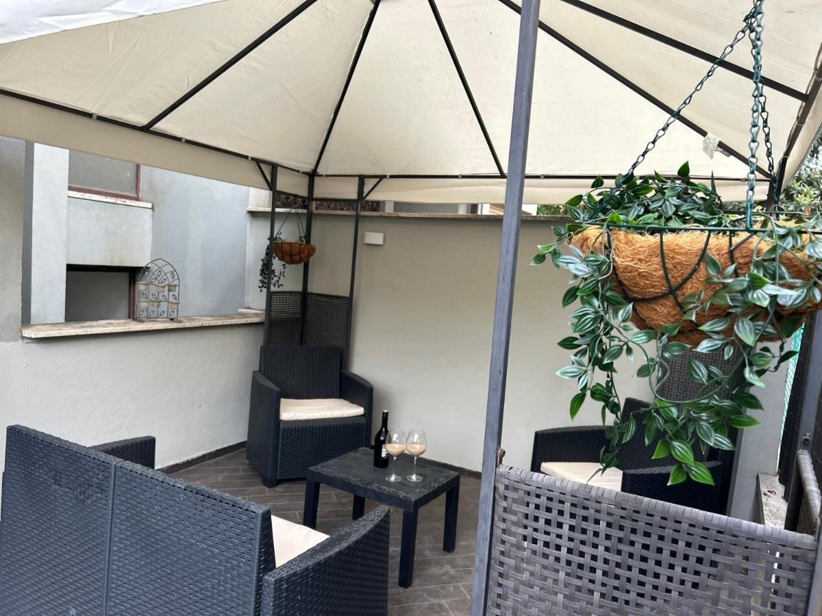 Carpegna Luxury Apt With Terrace Róma Kültér fotó