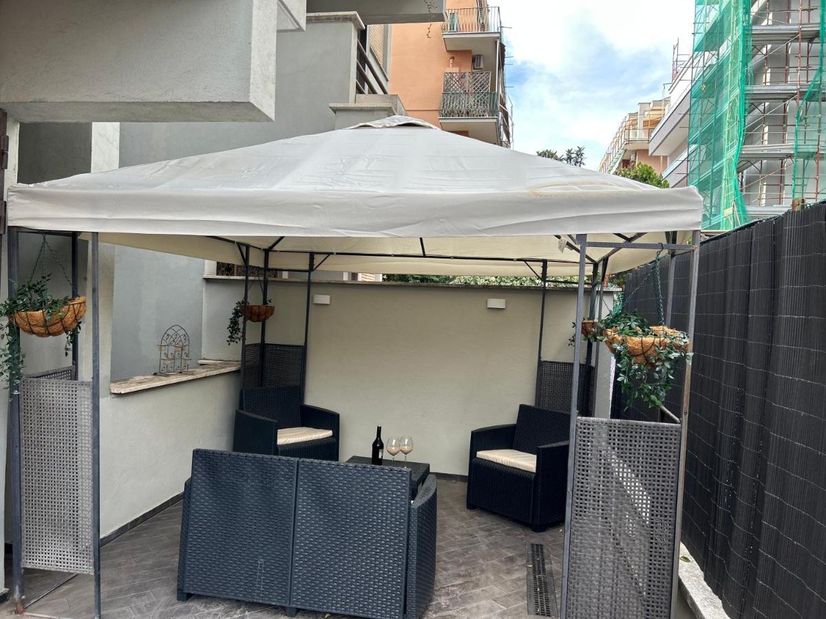 Carpegna Luxury Apt With Terrace Róma Kültér fotó