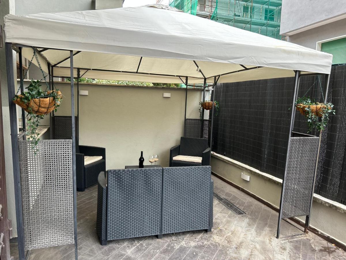 Carpegna Luxury Apt With Terrace Róma Kültér fotó