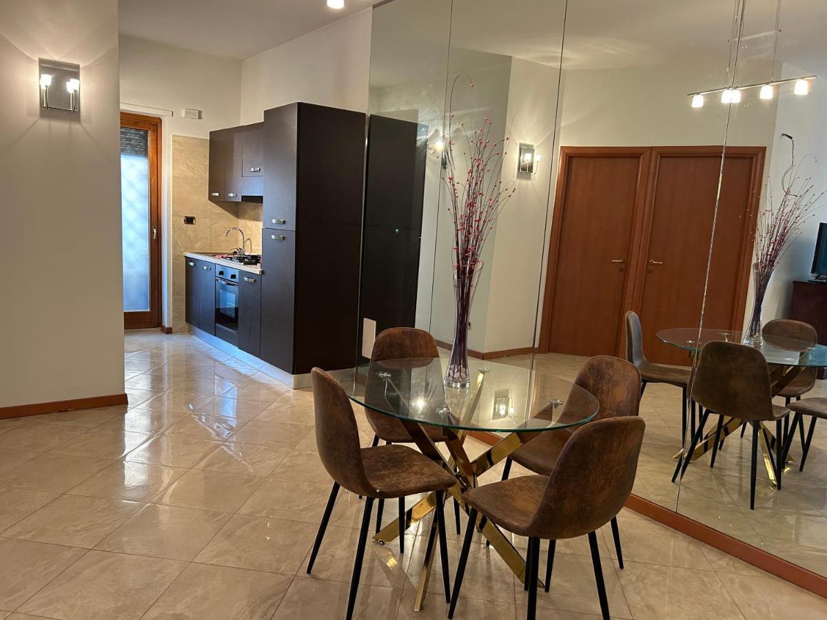 Carpegna Luxury Apt With Terrace Róma Kültér fotó